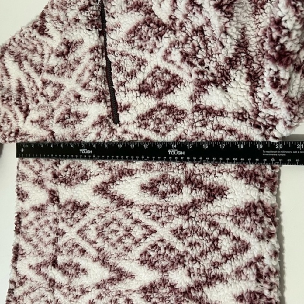 Cozy Sherpa Burgundy & White Quarter Pullover Size S - Picture 4 of 7